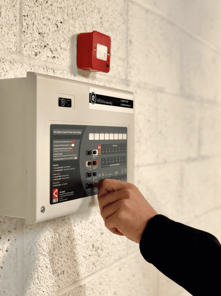 تابلو کنترل اعلام حریق آتش نشانی